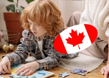 عقد عمل دائم في كندا في مجال رعاية الأطفال براتب 20 دولارًا للساعة