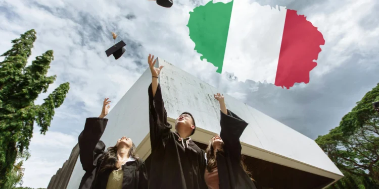 منحة جامعة جنوة في إيطاليا 2026 | دراسة بدون رسوم للطلاب الدوليين