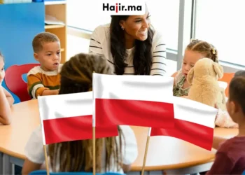 فرصة عمل لمدرسي رياض الأطفال في أوروبا 2026 (عقد رسمي + تأشيرة العمل)