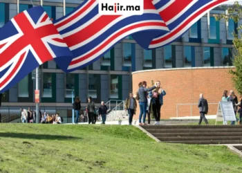منحة جامع Sussex الممولة بالكامل في بريطانيا لعام 2026 لدراسة الماستر